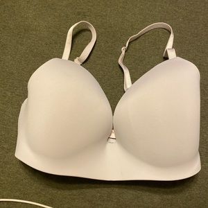 Cute bra bra size 32DDD